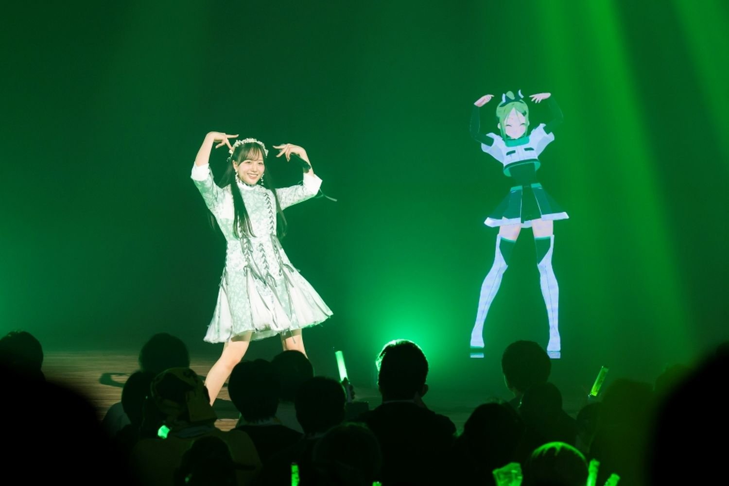 ナナニジ、ついにキャラクターと初共演！ソニーグループの最先端